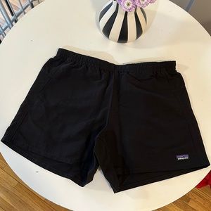 Patagonia Baggies Black Women’s Medium